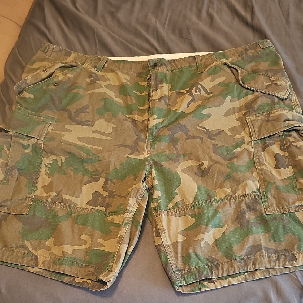 Ralph Lauren Green Camouflage Cargo Shorts